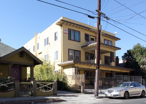 145 Douglas St Apartments