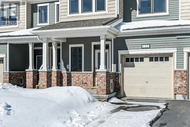 123 Pictou Cres in Ottawa, ON - Building Photo - Building Photo