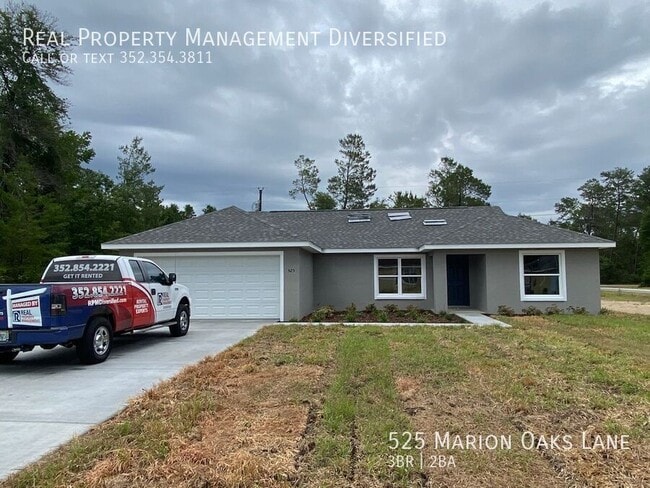 property at 525 Marion Oaks Ln