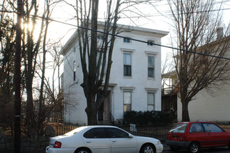 1626 Story Ave in Louisville, KY - Building Photo - Building Photo