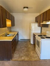 2421 S McKinley St in Casper, WY - Building Photo - Building Photo