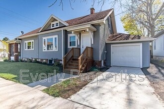 1025 Yout St in Racine, WI - Foto de edificio - Building Photo