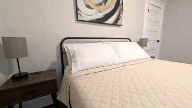 352 Jackson St in Orange, NJ - Building Photo - Building Photo