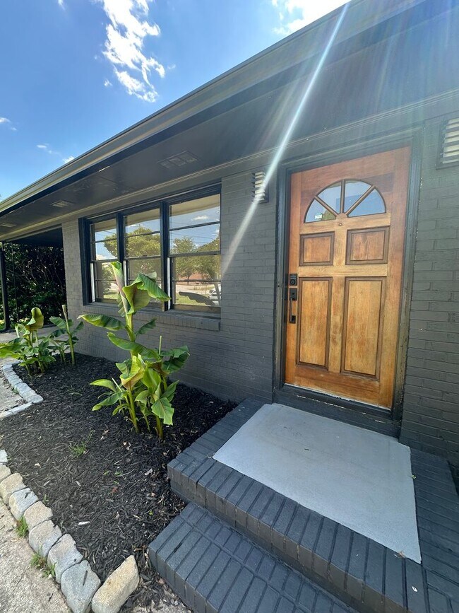 property at 250 Morning View Dr