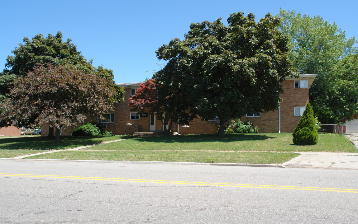 730 Edgemont Blvd in Lansing, MI - Building Photo