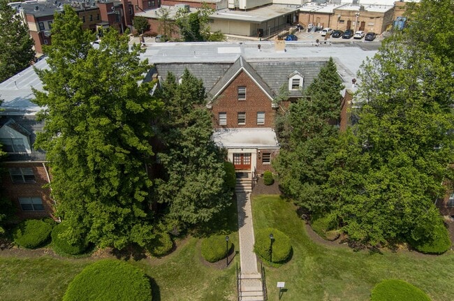 Wyndon in Wynnewood, PA - Building Photo - Building Photo