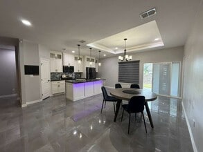 3507 S Elevation Dr in Edinburg, TX - Foto de edificio - Building Photo