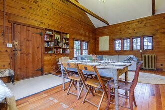 282 Tinker St in Woodstock, NY - Building Photo - Building Photo