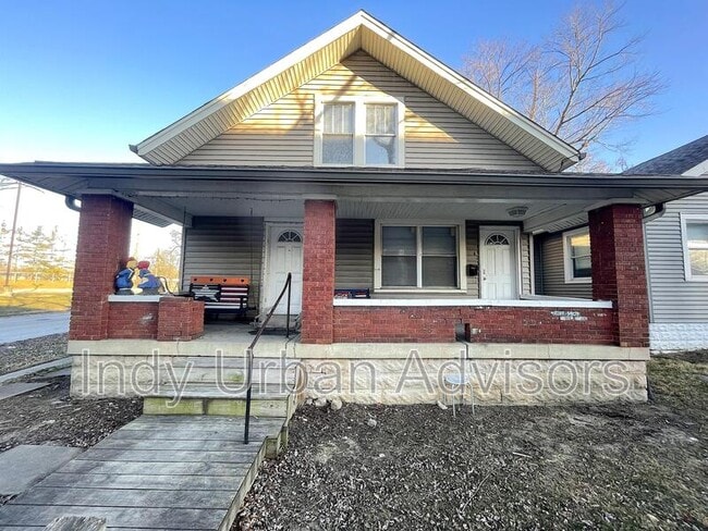 property at 101 S Bancroft St