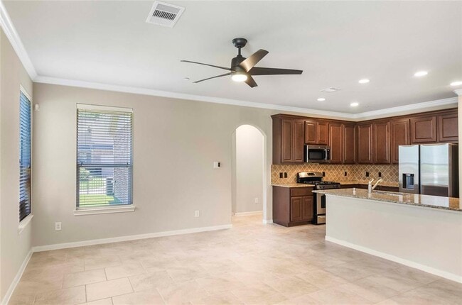 property at 19 Umbria Ln