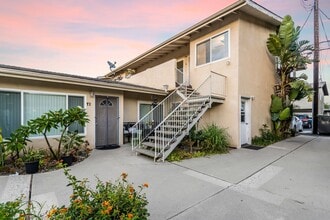 3720 Emerald St in Torrance, CA - Building Photo - Building Photo