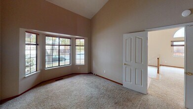 206 Lea St in Windsor, CA - Building Photo - Building Photo