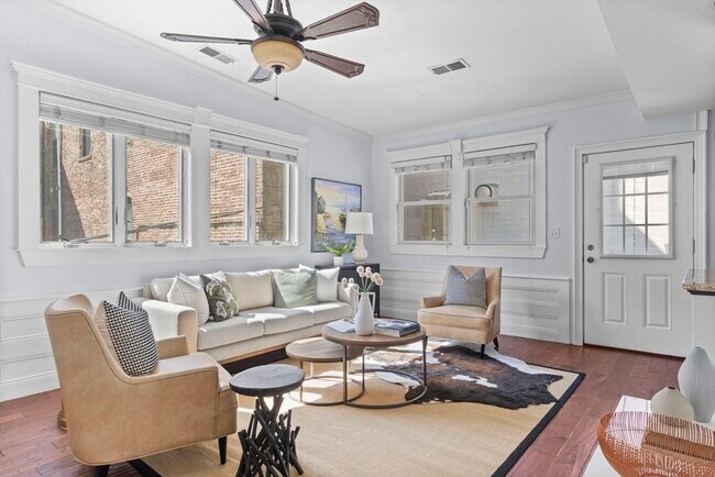 property at 5 Newhill Pl