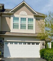 15153 Laurel Ln in Lockport, IL - Building Photo