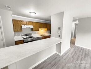 6131 Meadow Rose Ln in Charlotte, NC - Building Photo - Building Photo