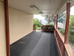 482 SE 1st Ave in Ontario, OR - Building Photo - Building Photo