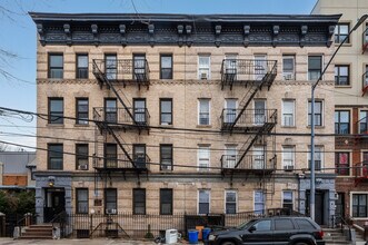 2052 Mapes Ave in Bronx, NY - Building Photo - Building Photo