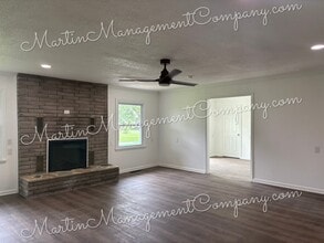 201 W Walnut St in Green Ridge, MO - Building Photo - Building Photo