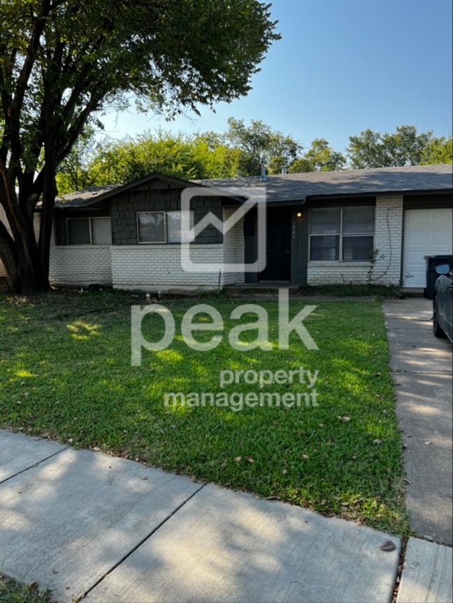 1704 Trent Dr