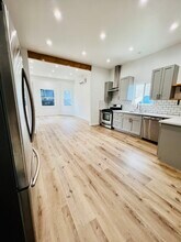 519 S Breed St, Unit 3 in Los Angeles, CA - Building Photo - Building Photo
