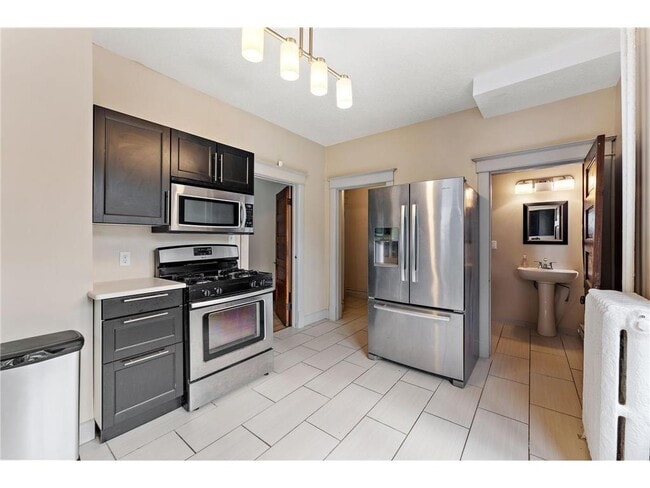 882 Aurora Ave in St. Paul, MN - Building Photo - Building Photo