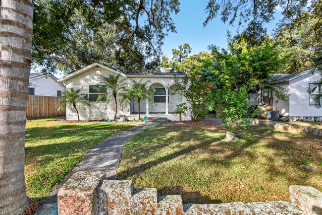 3525-3550 50th Ave N