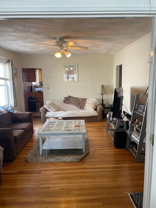 27 Willard St Rentals in Malden, MA