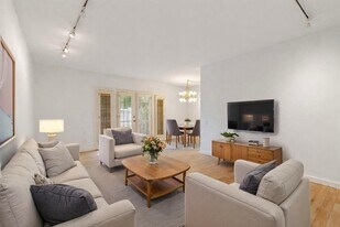 639 Bay St in Santa Monica, CA - Building Photo