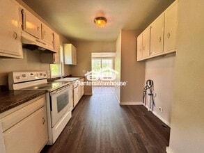 4043 2nd Ave in Des Moines, IA - Building Photo - Building Photo