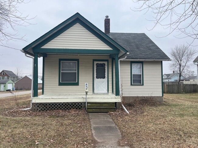 property at 530 Warren St
