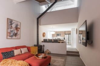 2252 Meridian Blvd in Mammoth Lakes, CA - Building Photo - Building Photo