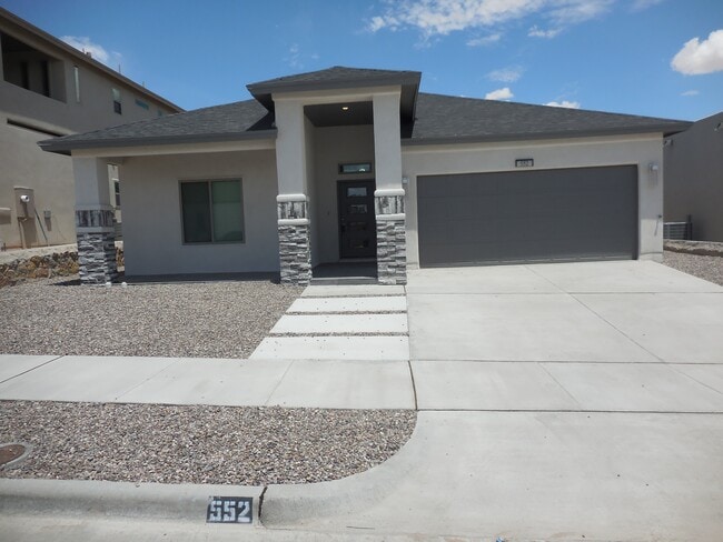 552 Pne Vly Pl