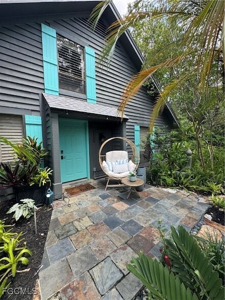 1269 Solana Rd