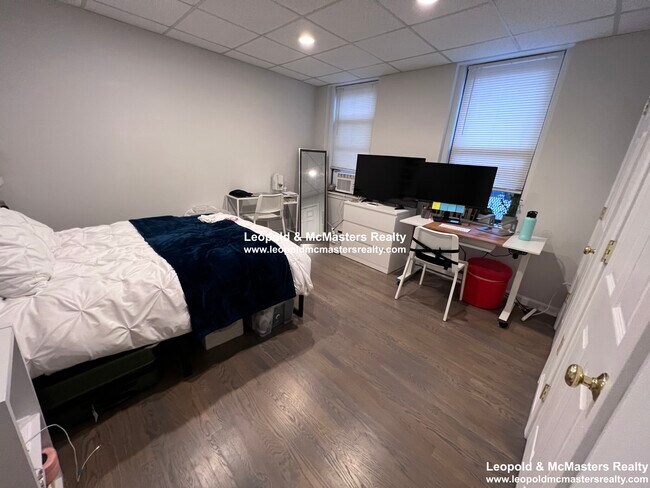 84 Park St, Unit A in Boston, MA - Building Photo - Building Photo