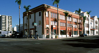 Library Lofts Apartamentos