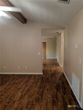 114 N Bishop St in San Marcos, TX - Building Photo - Building Photo