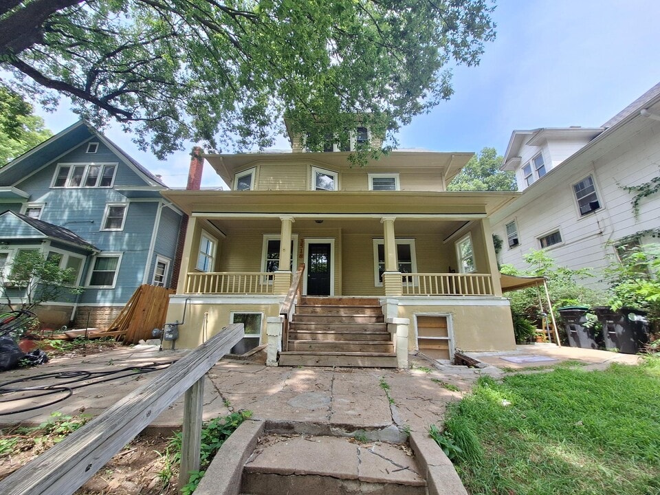 3518 Lincoln Blvd, Unit 4 in Omaha, NE - Foto de edificio