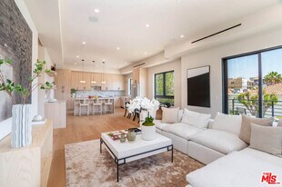 1863 Barry Ave in Los Angeles, CA - Building Photo