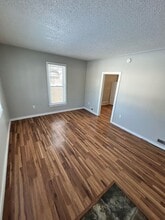 90 E Mark St in Sparta, MI - Building Photo - Building Photo