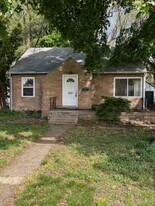 829 Marcia St SW in Wyoming, MI - Building Photo