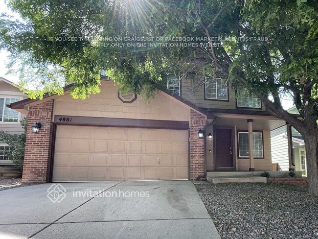 property at 4881 N Silverlace Dr