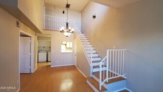 8625 E Belleview Pl in Scottsdale, AZ - Building Photo