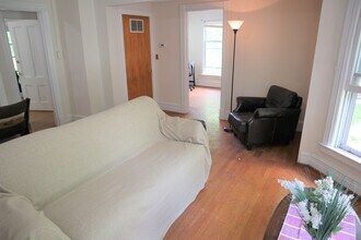 502 S Aurora St in Ithaca, NY - Building Photo - Building Photo