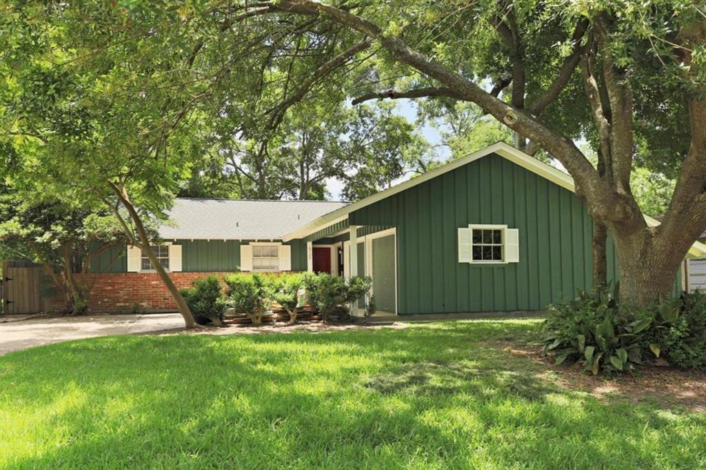 6729 Roos Rd in Houston, TX - Building Photo