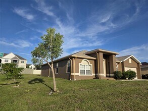 4532 Great Blue Heron Dr in Lakeland, FL - Building Photo - Building Photo