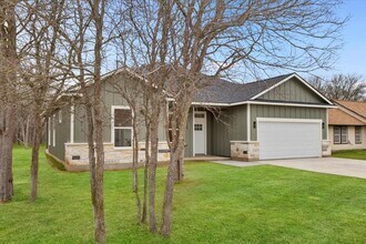 119 Kikipua in Bastrop, TX - Building Photo - Building Photo