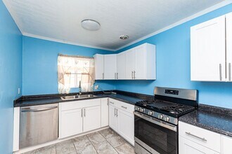 1302 Elkelton Blvd in Spring Valley, CA - Building Photo - Building Photo