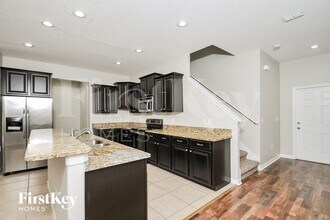 10523 White Peacock Pl in Riverview, FL - Building Photo - Building Photo