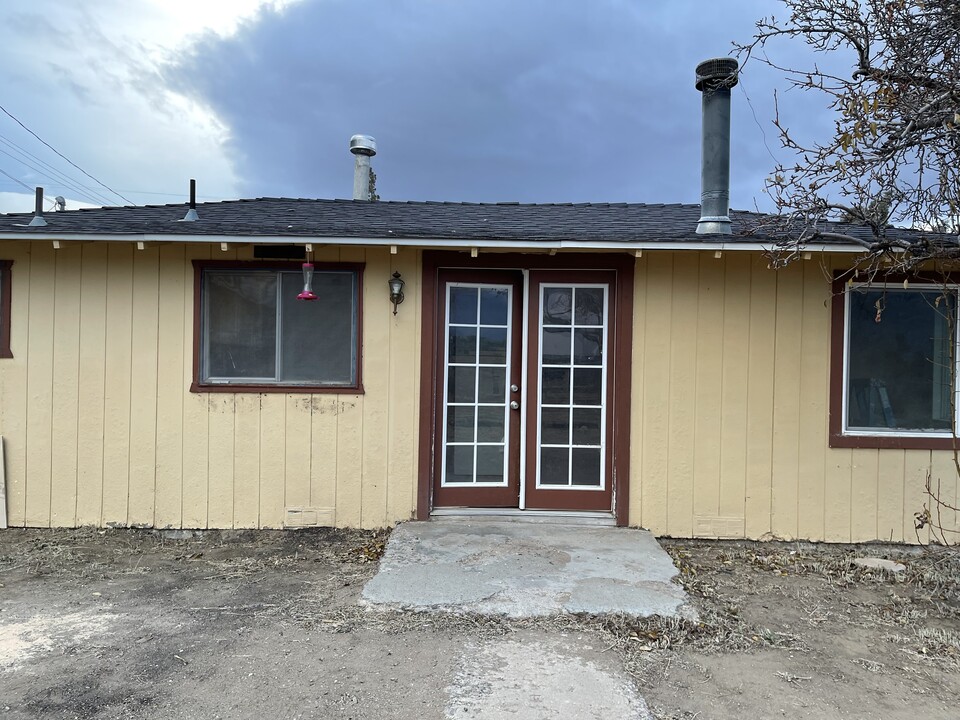 1465 King Ln in Reno, NV - Building Photo