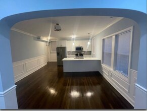 909 N Austin Blvd in Chicago, IL - Building Photo - Building Photo